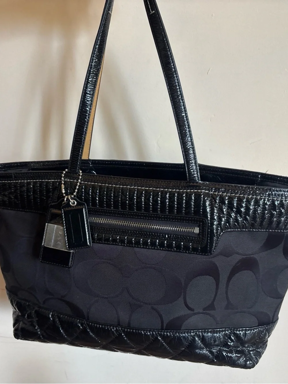 Coach Black Signature Poppy